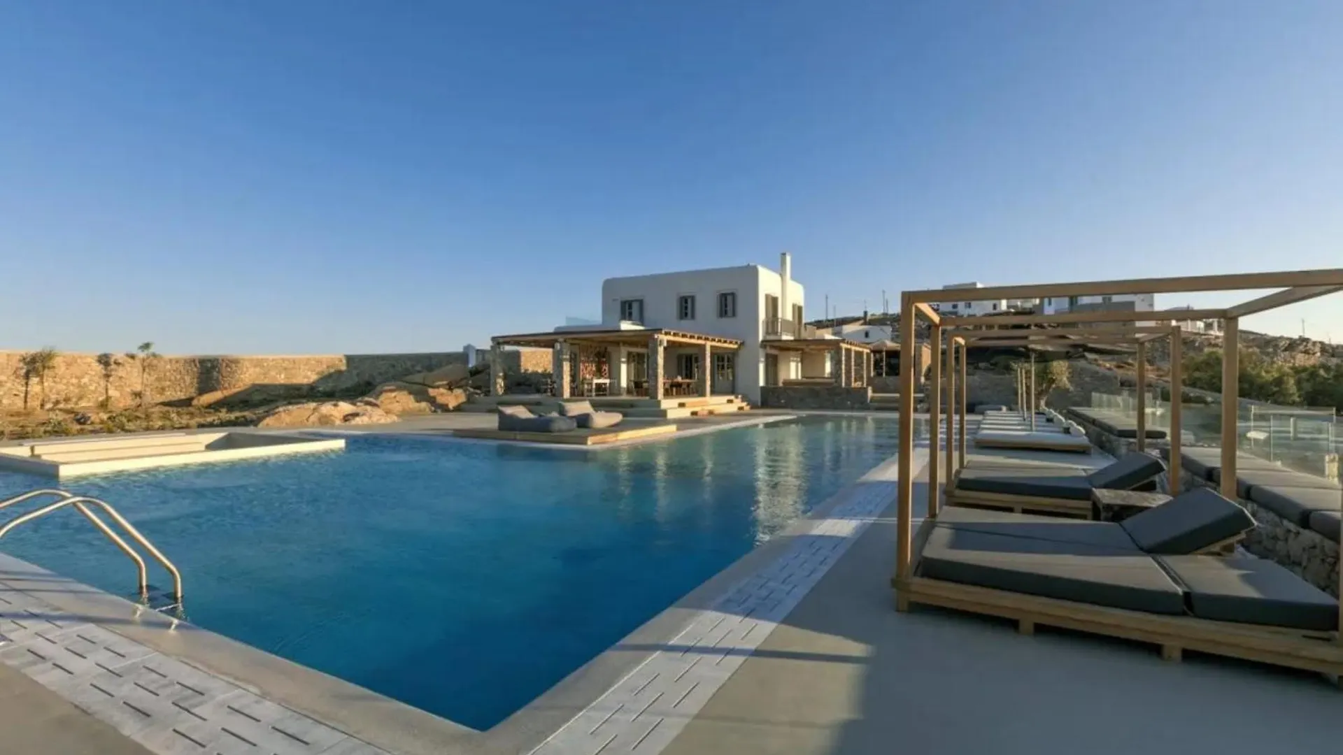 Lux Villa & Pool Greece テッサロニキ ギリシャ